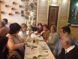 12666272_1068934436500573_1556891924_n