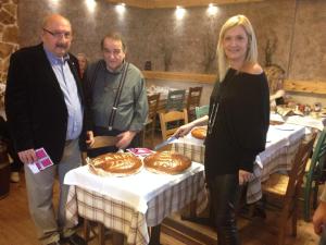 12696115_1068934309833919_700926727_n