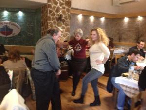 12696161_1068932403167443_103099168_n